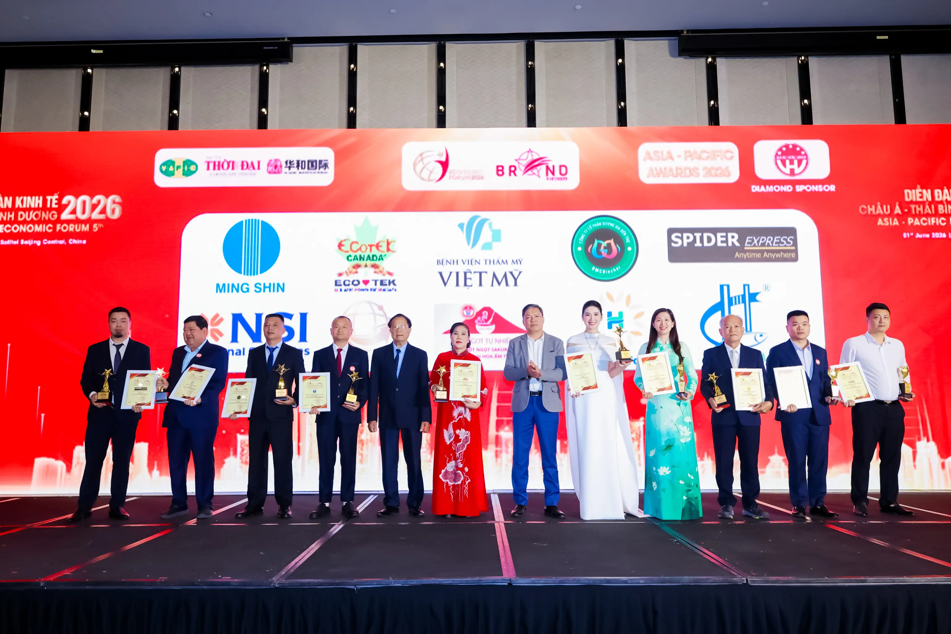 BỆNH VIỆN THẨM MỸ VIỆT MỸ ĐƯỢC VINH DANH “TOP 5 THƯƠNG HIỆU UY TÍN HÀNG ĐẦU CHÂU Á 2026” TẠI DIỄN ĐÀN KINH TẾ CHÂU Á – THÁI BÌNH DƯƠNG